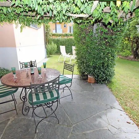 בית נופש Casa Rododendro By Holap Sa אסקונה