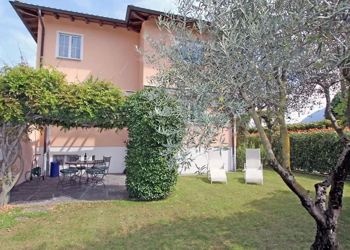 Casa Rododendro By Holap Sa Сasa de vacaciones Ascona