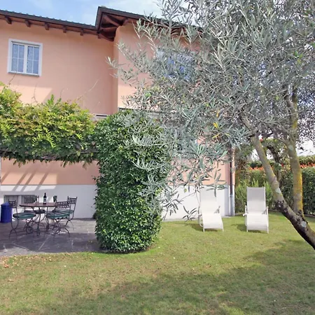 Casa Rododendro By Holap Sa Casa de Férias Ascona